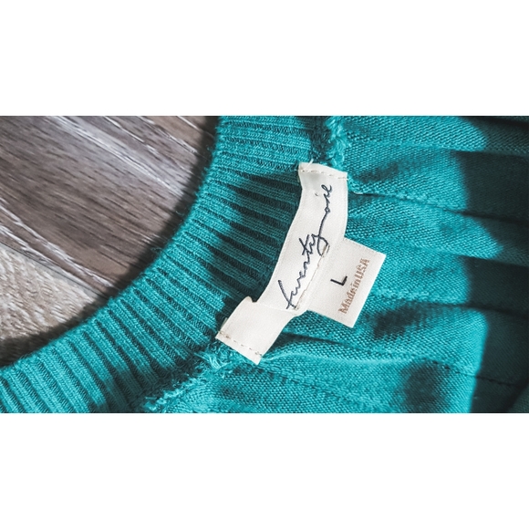 Teal Knit Top - Picture 3 of 3